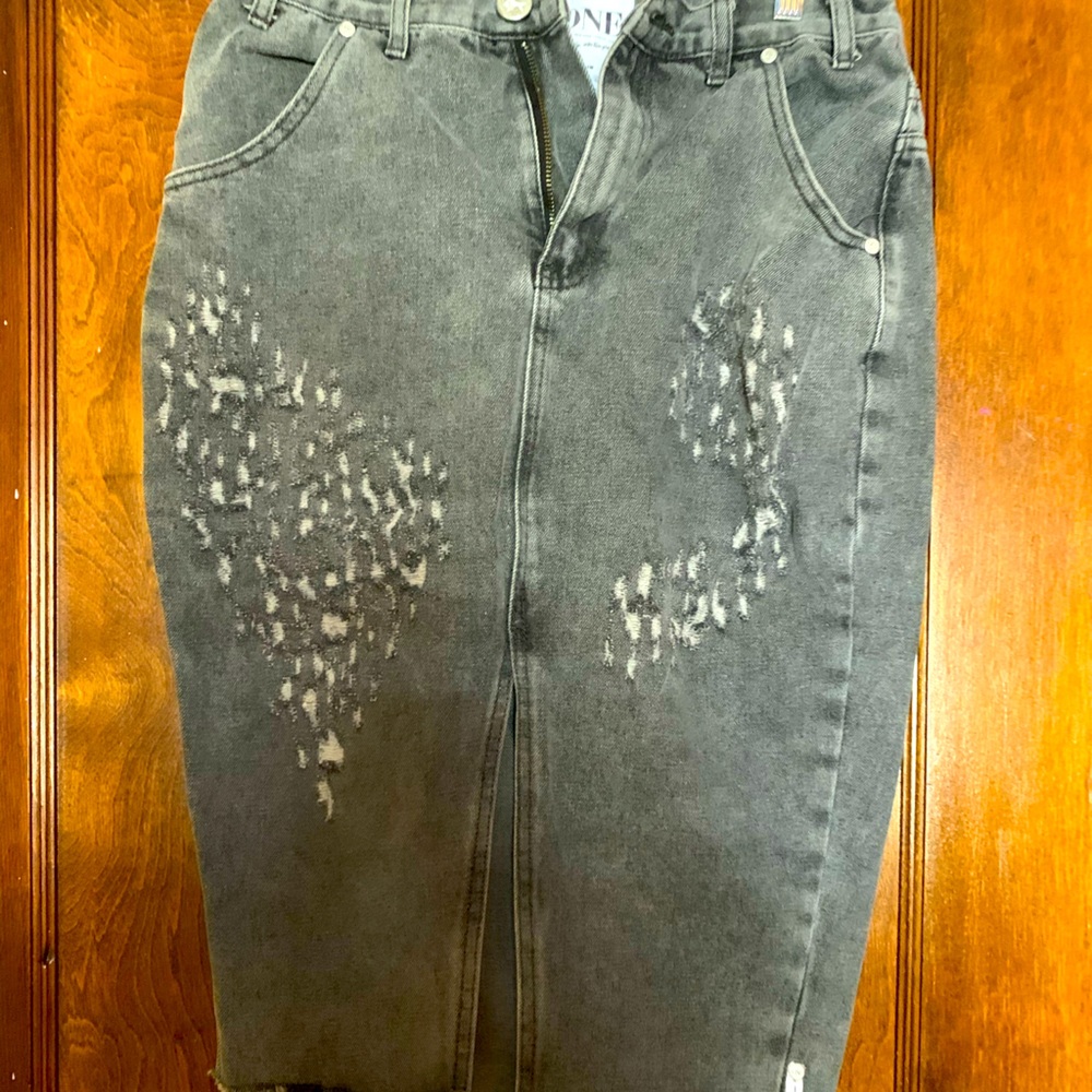 Grey one teaspoon pencil skirt